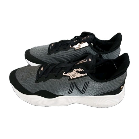 New Balance Women Black/Gold Rose Fuelcell Shift TR WXSHFTLK Athletic Shoe Sz 11 - Picture 4 of 13